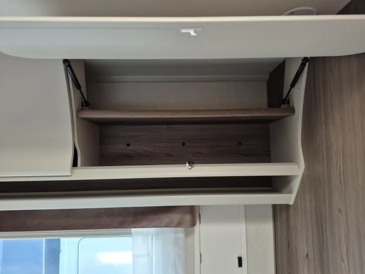Fahrzeugbild Kabe Royal 630 GLE KS #35