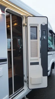 Fahrzeugbild Kabe Travel Master Imperial R i810 LGB /5.500 kg #20