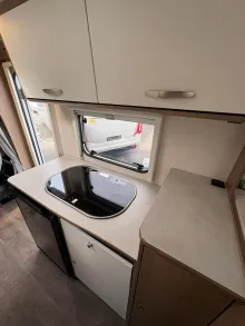Fahrzeugbild Carado V 337 Europa Edition /Wechselrichter/RFK/SAT-TV #25