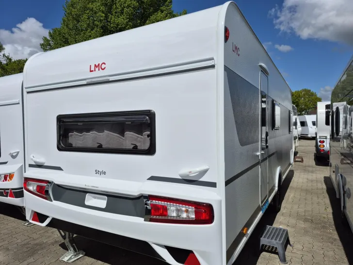 Fahrzeugbild LMC Style 582 K /2.000 kg/Style Paket #7