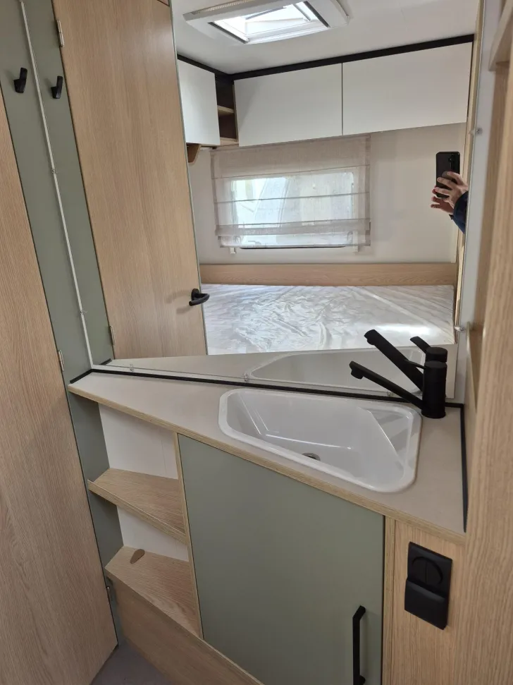 Fahrzeugbild LMC Style 582 K /2.000 kg/Style Paket #22