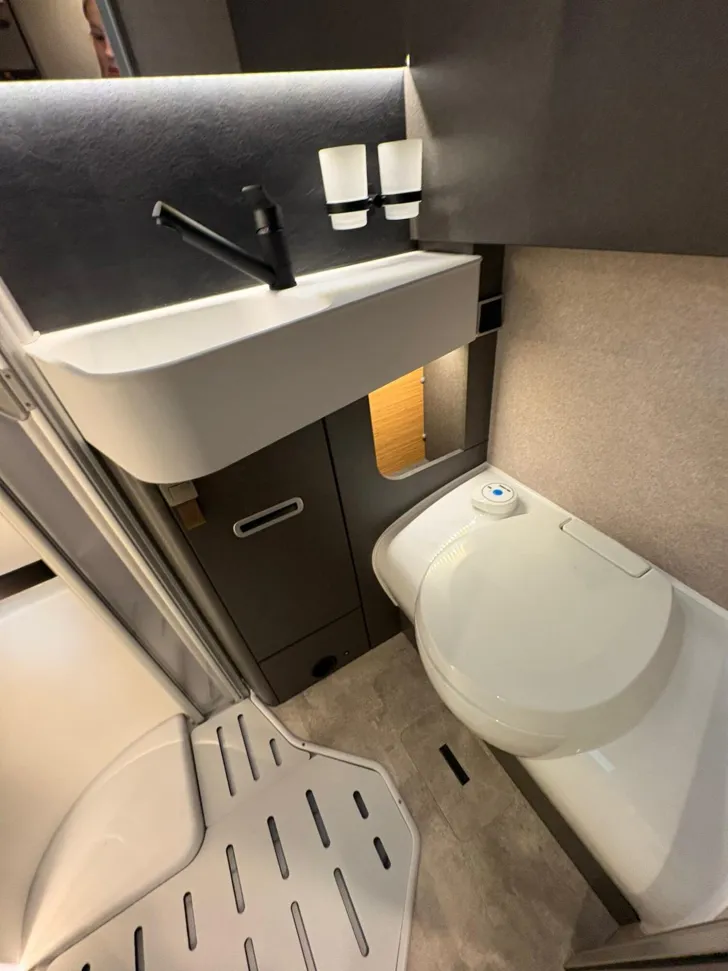 Fahrzeugbild Hymer ML-T 580 /HAMBURG EDITION/BELEDERUNG/FOLIERUNG #36
