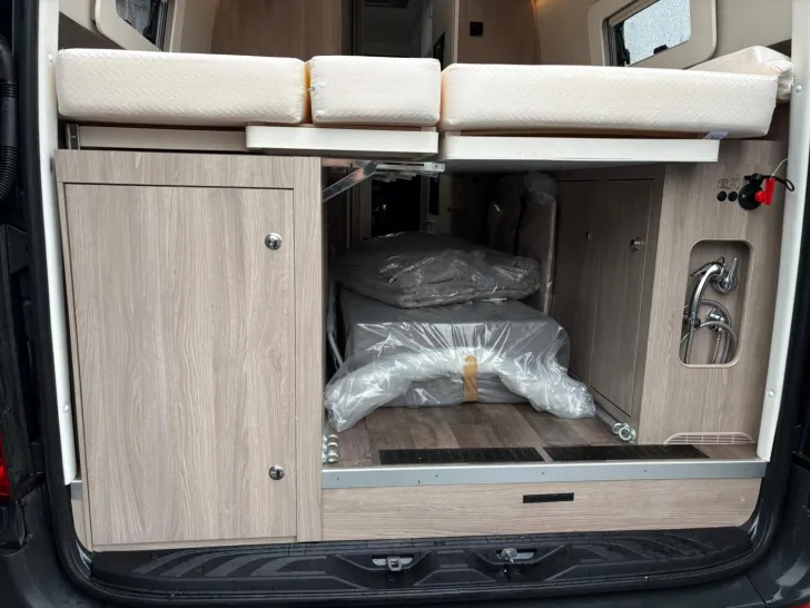 Fahrzeugbild Kabe Travel Master VAN 690 LB 4WD /4.500kg/Automatik #7