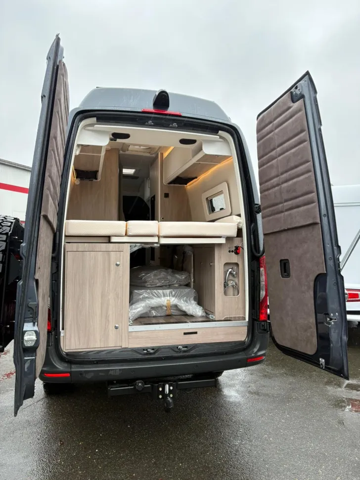 Fahrzeugbild Kabe Travel Master VAN 690 LB 4WD /4.500kg/Automatik #8