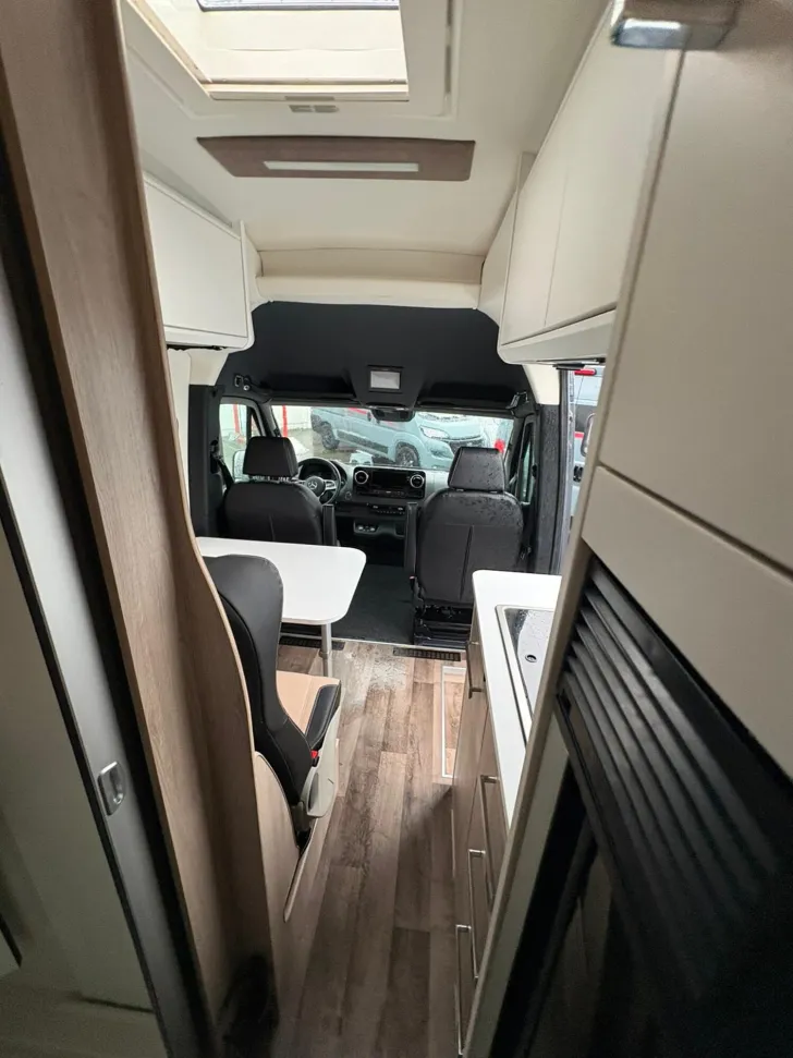 Fahrzeugbild Kabe Travel Master VAN 690 LB 4WD /4.500kg/Automatik #17