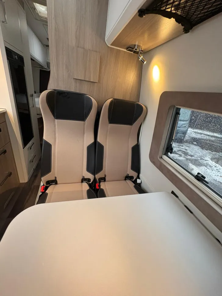 Fahrzeugbild Kabe Travel Master VAN 690 LB 4WD /4.500kg/Automatik #20