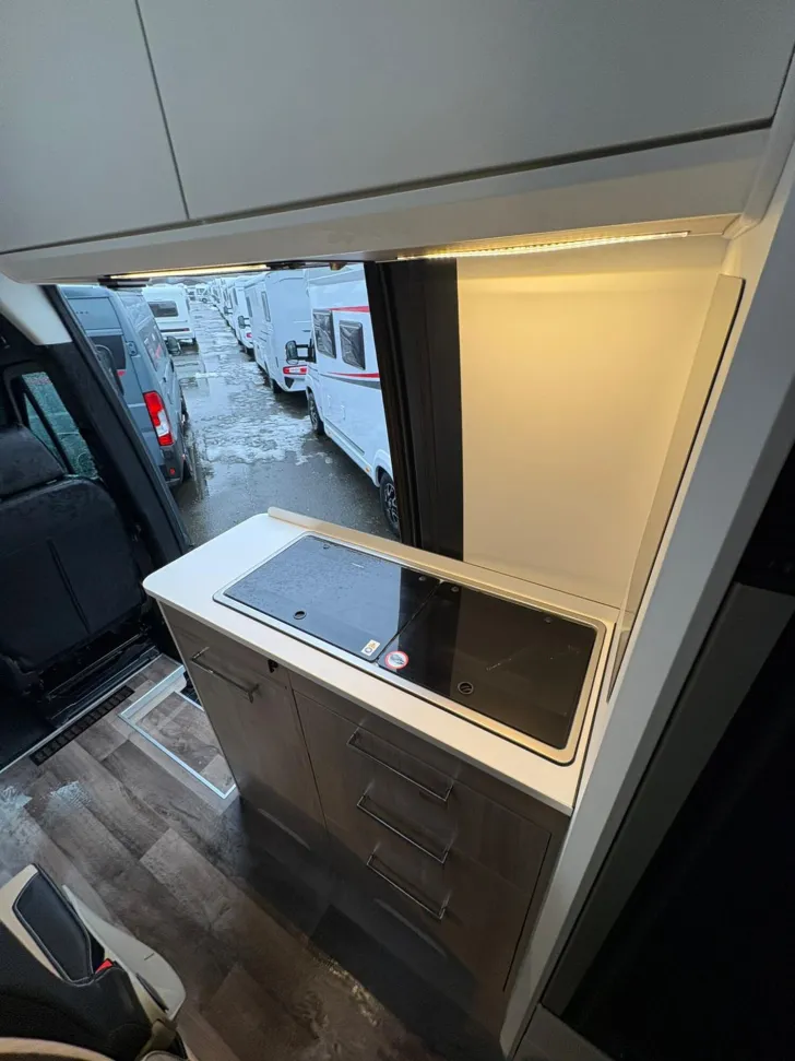 Fahrzeugbild Kabe Travel Master VAN 690 LB 4WD /4.500kg/Automatik #26