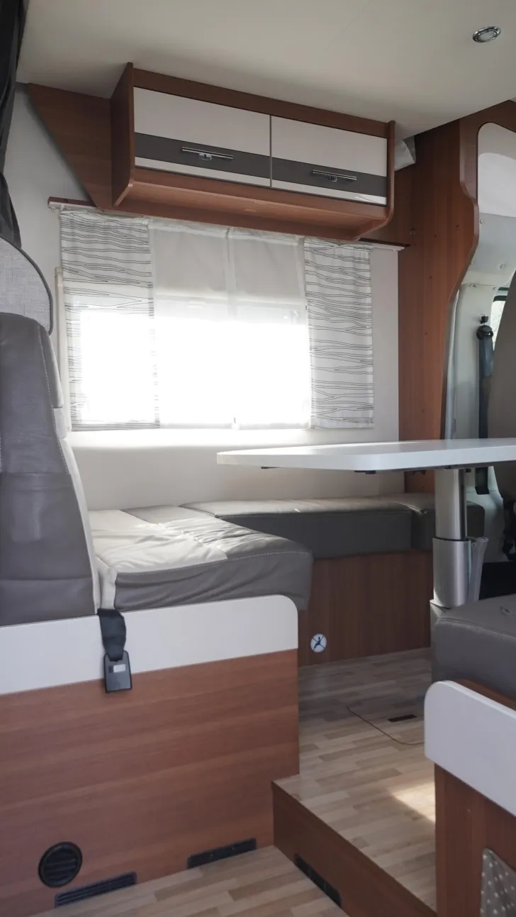 Fahrzeugbild LMC Breezer Camperline H 577 / Markise, 3.500 kg #32