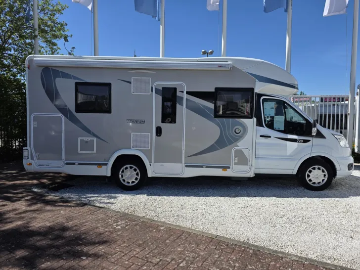 Fahrzeugbild Chausson Titanium 720 /Alarmanlage/Markise/SAT-TV #3