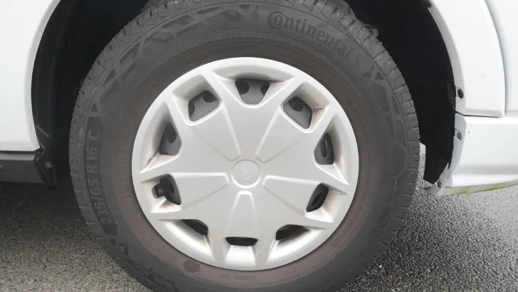 Fahrzeugbild Chausson Titanium 720 /Alarmanlage/Markise/SAT-TV #11