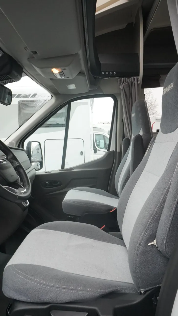 Fahrzeugbild Chausson Titanium 720 /Alarmanlage/Markise/SAT-TV #17