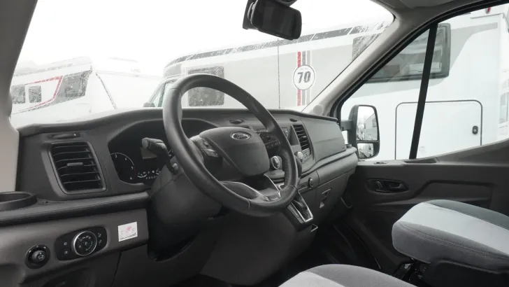 Fahrzeugbild Chausson Titanium 720 /Alarmanlage/Markise/SAT-TV #19
