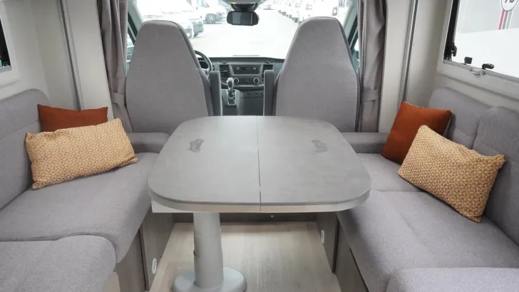 Fahrzeugbild Chausson Titanium 720 /Alarmanlage/Markise/SAT-TV #28