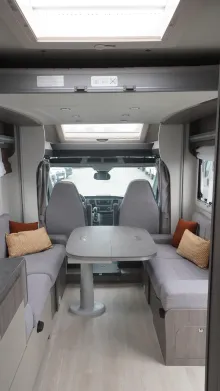 Fahrzeugbild Chausson Titanium 720 /Alarmanlage/Markise/SAT-TV #29