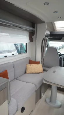 Fahrzeugbild Chausson Titanium 720 /Alarmanlage/Markise/SAT-TV #30