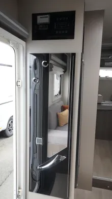 Fahrzeugbild Chausson Titanium 720 /Alarmanlage/Markise/SAT-TV #34