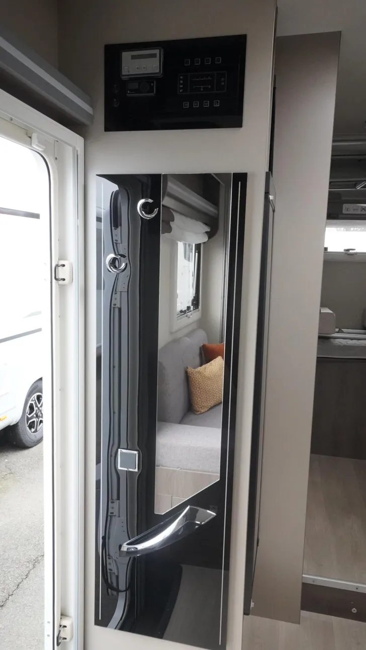 Fahrzeugbild Chausson Titanium 720 /Alarmanlage/Markise/SAT-TV #34