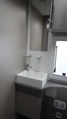Fahrzeugbild Chausson Titanium 720 /Alarmanlage/Markise/SAT-TV #46