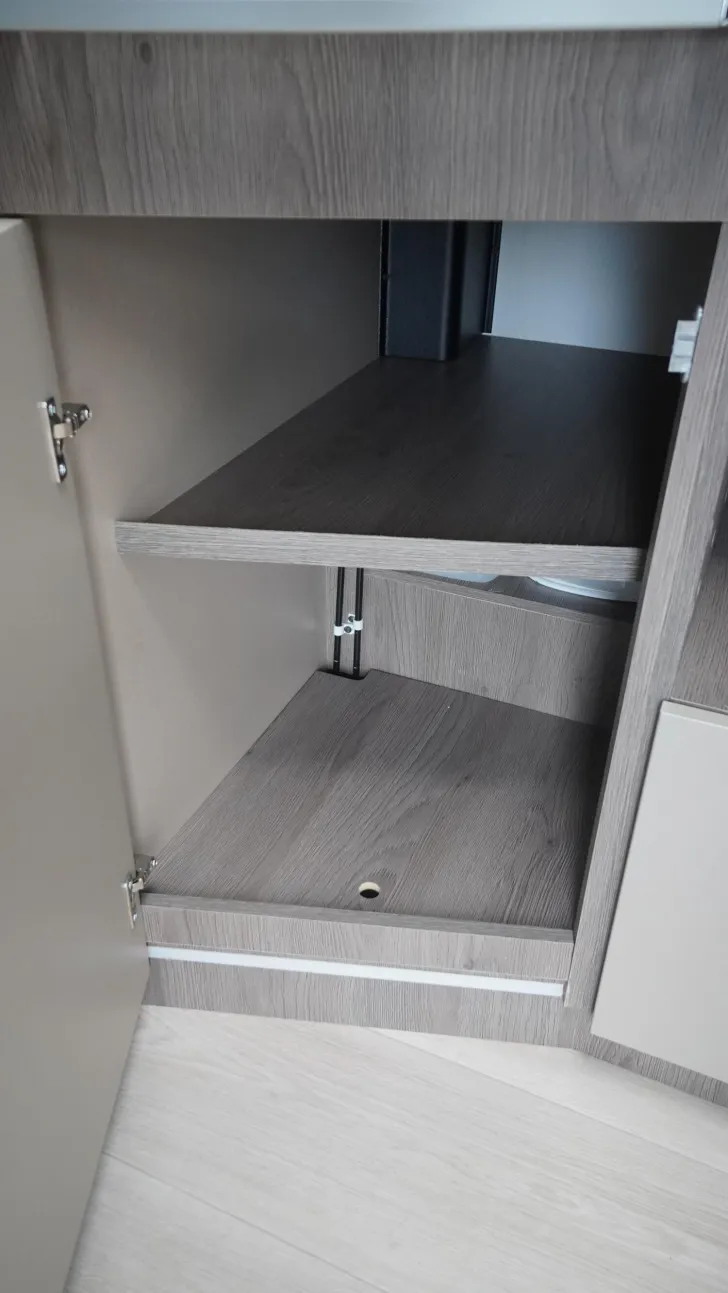 Fahrzeugbild Chausson Titanium 720 /Alarmanlage/Markise/SAT-TV #63