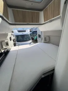 Fahrzeugbild VW Grand California 600 /Luftfederung/Hochbett/AHK #34