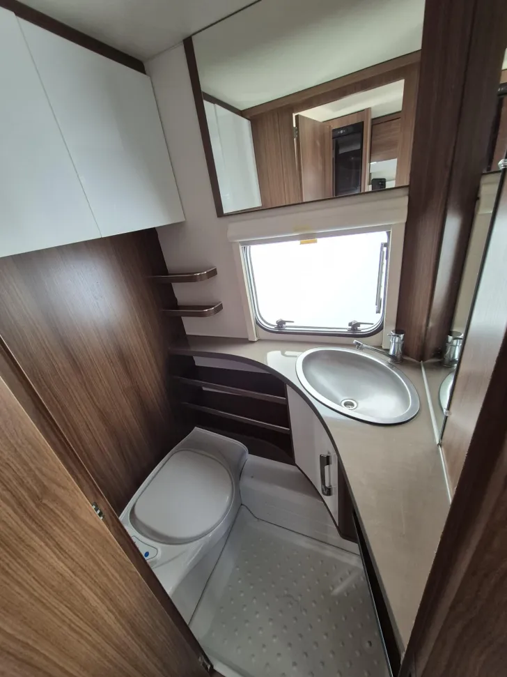 Fahrzeugbild Hymer Eriba Eriba Exciting 530 /2.000kg/ATC/Schlafdach #27