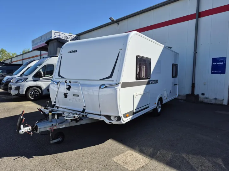 Fahrzeugbild Hymer Eriba Eriba Nova 480 Trend /2.000 Kg/SAT/Alu/Mover #3