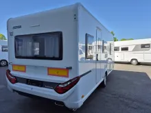 Fahrzeugbild Hymer Eriba Eriba Nova 480 Trend /2.000 Kg/SAT/Alu/Mover #5