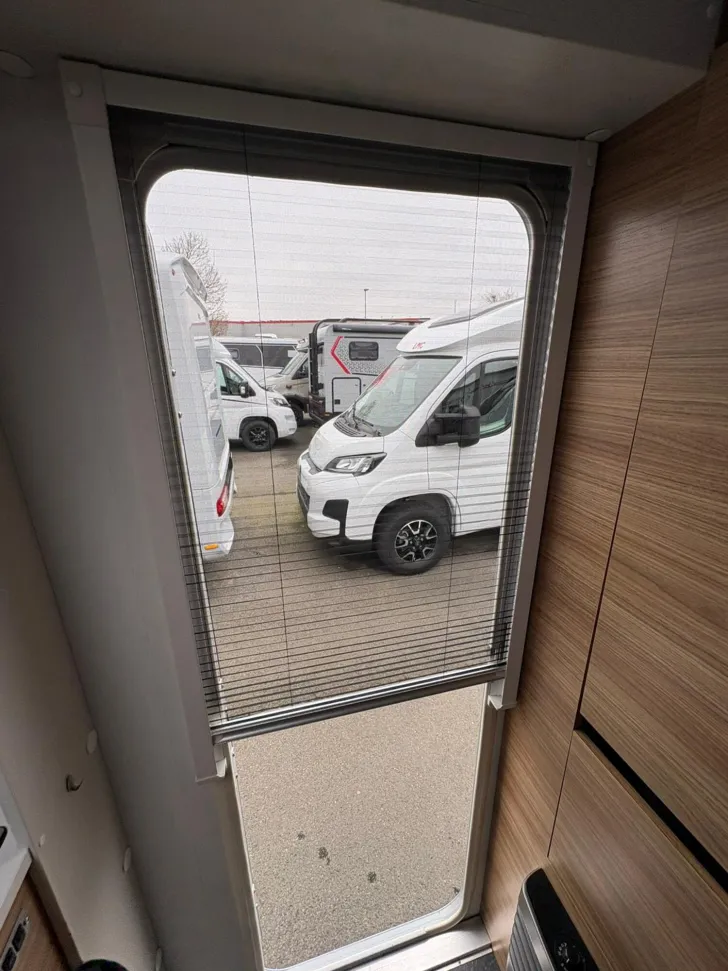 Fahrzeugbild Adria Action 391 pd /Fußbodenheizung/1.300kg #15