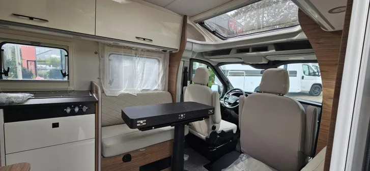 Fahrzeugbild Corigon T Slim 70 LS /Solar/Combi 6D/Chassis Paket #10