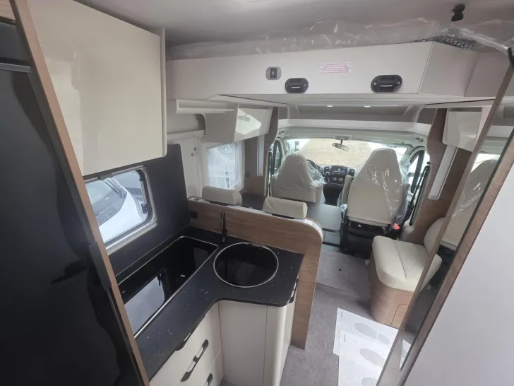 Fahrzeugbild Corigon T Advanced 700 S /Automatik/Solar/Markise #16