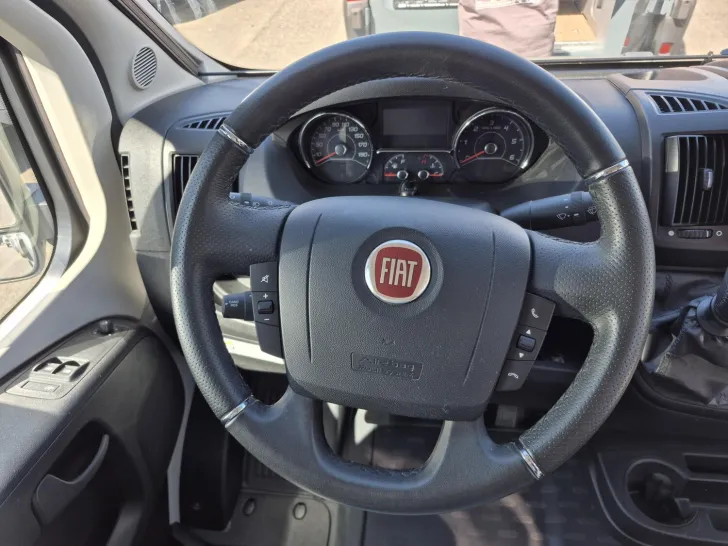Fahrzeugbild VanTourer 600 L Längsbetten Clesana/Tempomat/AHK #17
