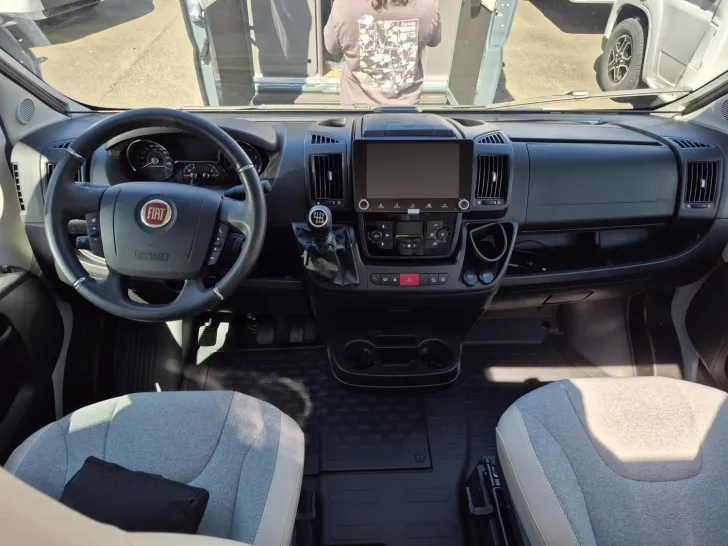 Fahrzeugbild VanTourer 600 L Längsbetten Clesana/Tempomat/AHK #19
