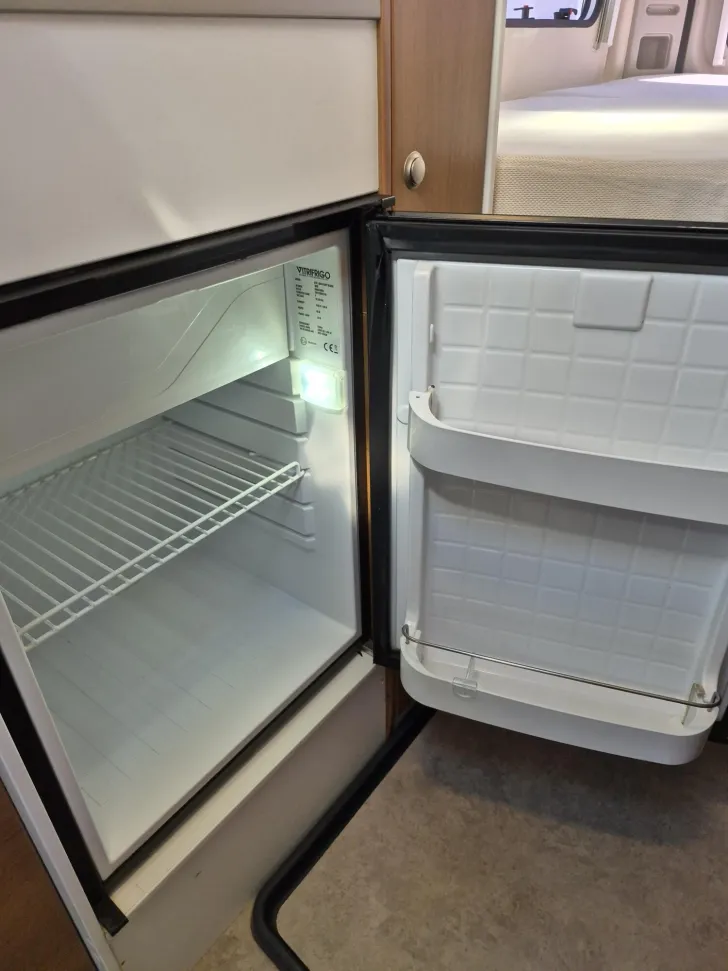 Fahrzeugbild VanTourer 600 L Längsbetten Clesana/Tempomat/AHK #29