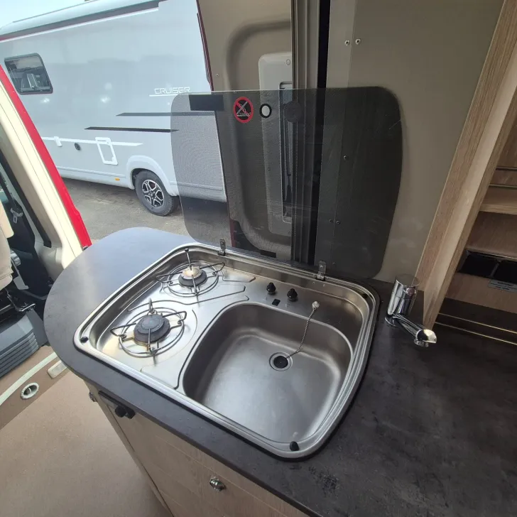 Fahrzeugbild Pössl Summit 600 Plus Plus Solar/Dieselzusatzheizung #17