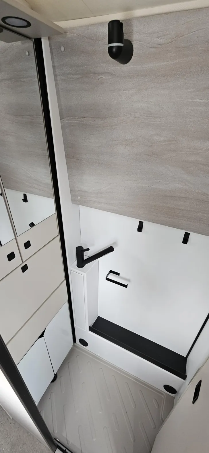 Fahrzeugbild Bürstner Habiton HM 6.0 Sie sparen 4.401  / Automatik #19