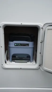 Fahrzeugbild Pilote P 696 D Essentiel Backofen/Sat+TV/Solar #31