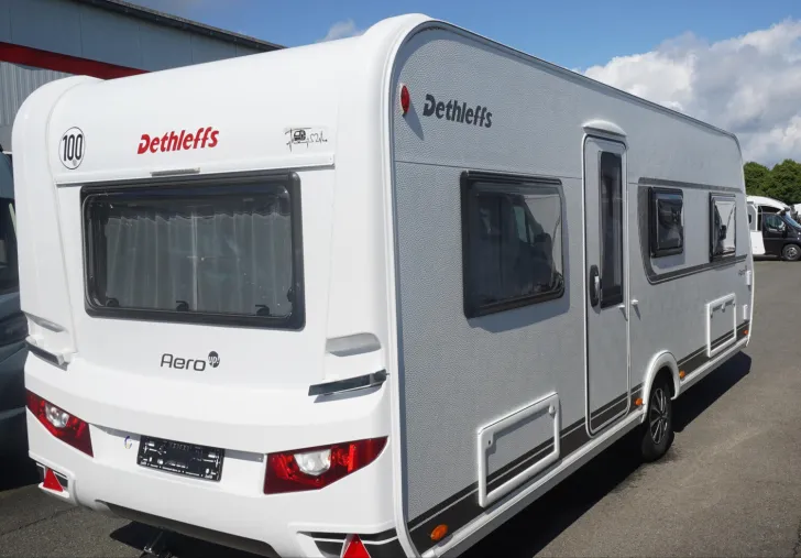Fahrzeugbild Dethleffs Aero 530 ER up 1.700 kg/Gas-Anschluss/Fester FWT #5