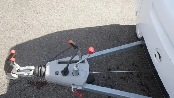 Fahrzeugbild Dethleffs Aero 530 ER up 1.700 kg/Gas-Anschluss/Fester FWT #12