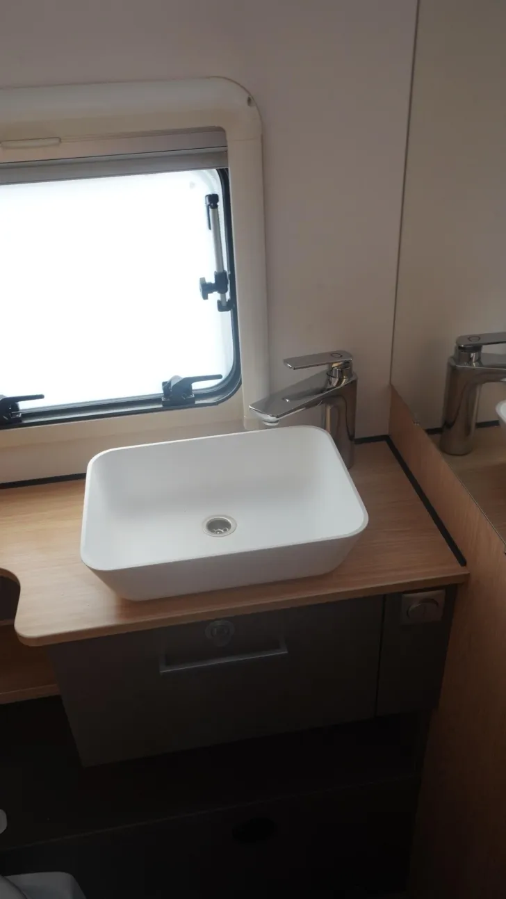 Fahrzeugbild LMC Videro 510 E #30