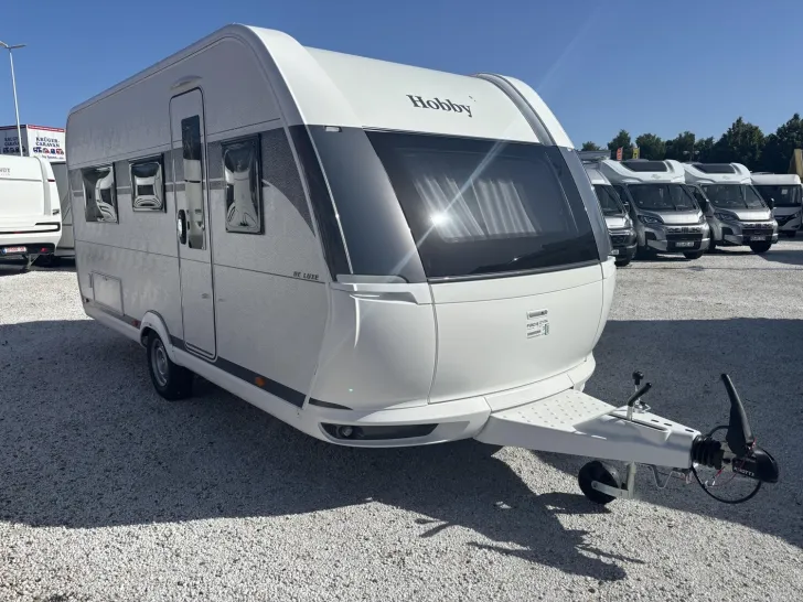 Fahrzeugbild Hobby De Luxe 460 LU #1