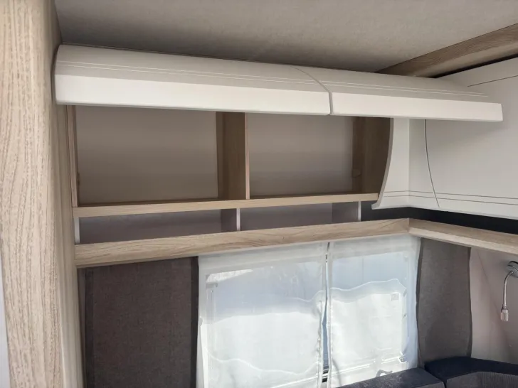 Fahrzeugbild Hobby De Luxe 460 LU #12