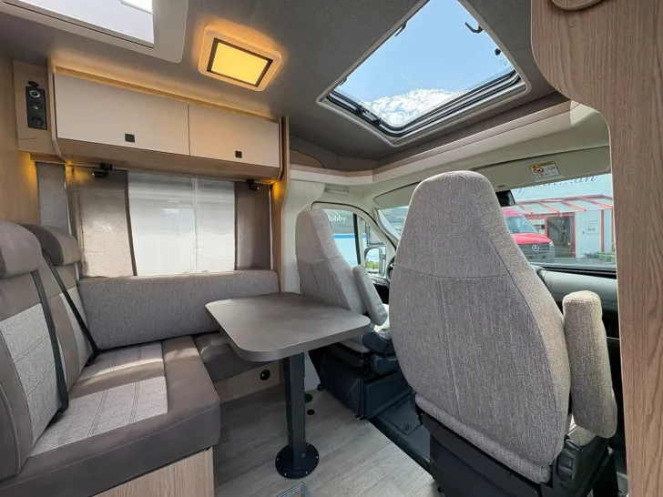 Fahrzeugbild Hobby OnTour C 680 GE #9