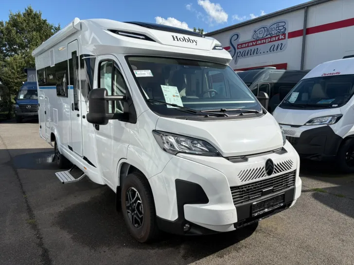 Fahrzeugbild Hobby OnTour C 680 GE /Markise/Tempomat/RFK #1