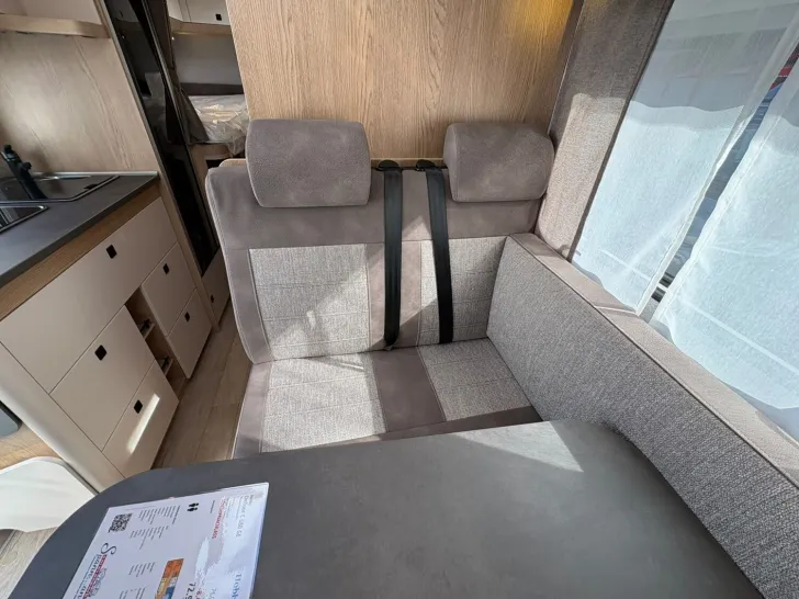 Fahrzeugbild Hobby OnTour C 680 GE /Markise/Tempomat/RFK #17