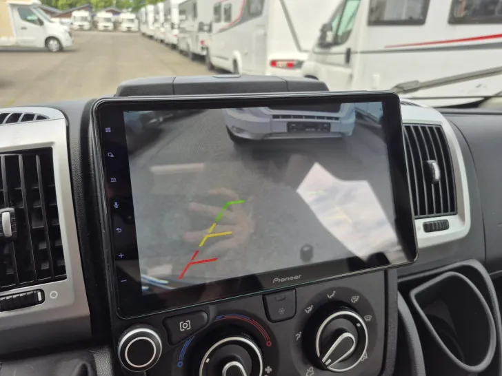 Fahrzeugbild Mooveo Van 54DB Anhängerkupplung/SAT + TV #16