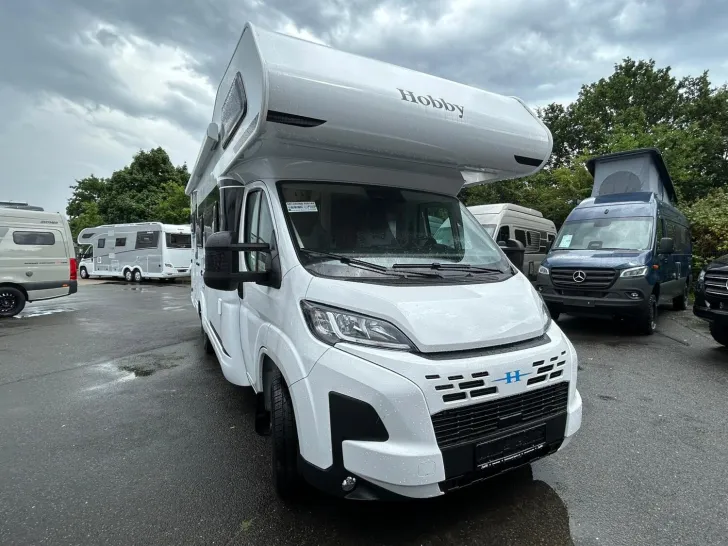 Fahrzeugbild Hobby OnTour A 720 GFM /6 Schlafplätze/Markise/Automatik #1