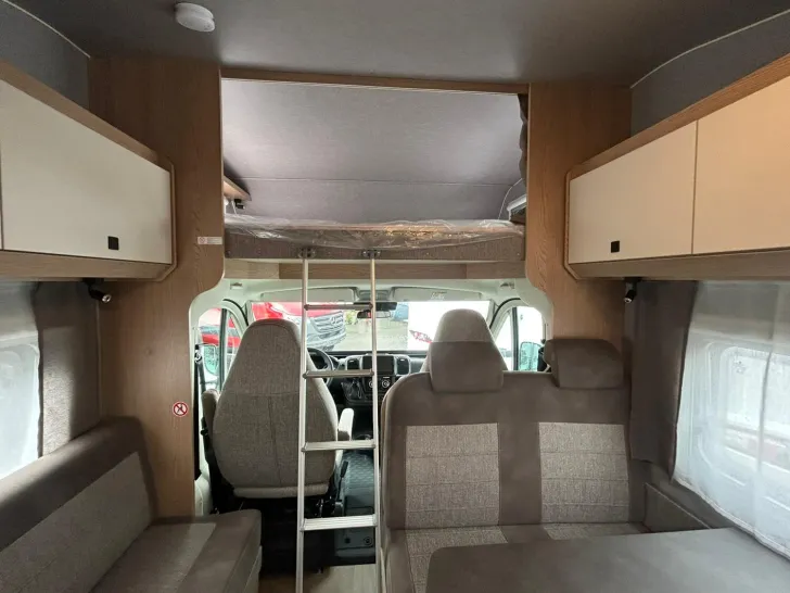 Fahrzeugbild Hobby OnTour A 720 GFM /6 Schlafplätze/Markise/Automatik #8