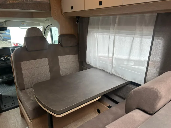 Fahrzeugbild Hobby OnTour A 720 GFM /6 Schlafplätze/Markise/Automatik #24
