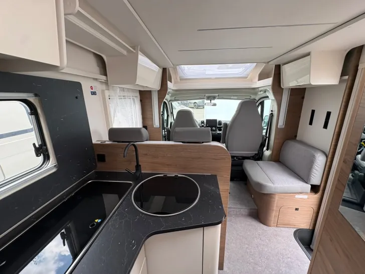 Fahrzeugbild Corigon T Advanced 700 S /Solar/Travel Paket/Markise #12