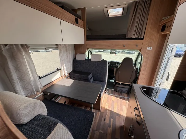 Fahrzeugbild Weinsberg CaraHome 650 DG /Markise/Fahrradträger #16